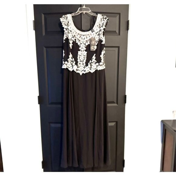 J Kara Women's Cap Sleeve Long Beaded Dress - Picture 2 of 10